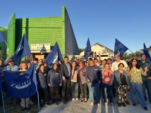 Senador recorre comunas australes y se reúne con dirigentes locales